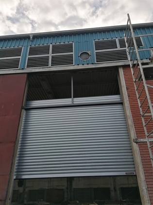 SPU industrijska vrata i industrijska Rollo vrata